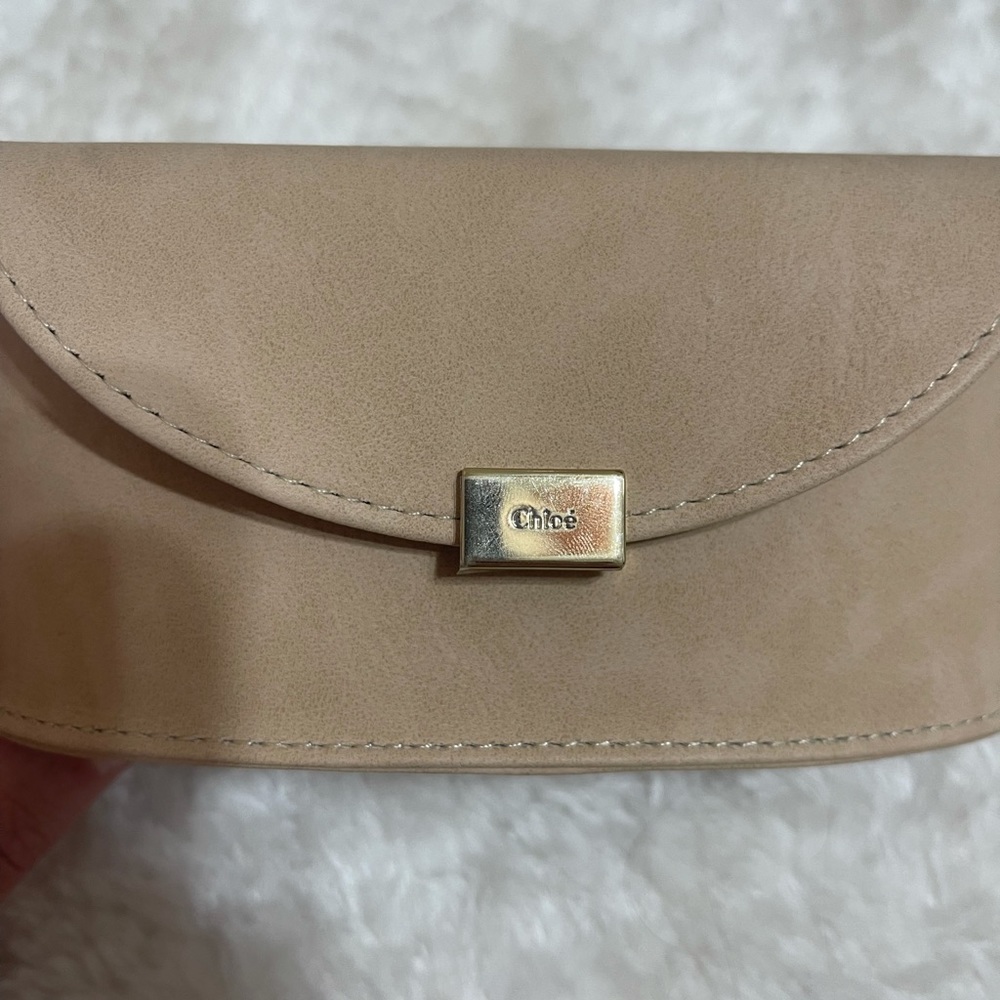 Chloe sunglasses case